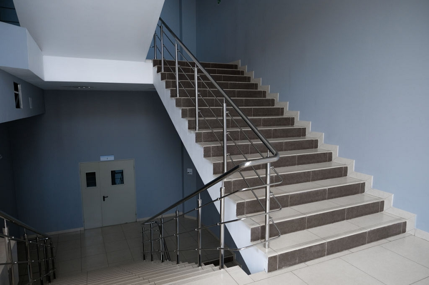stainless-steel-handrail