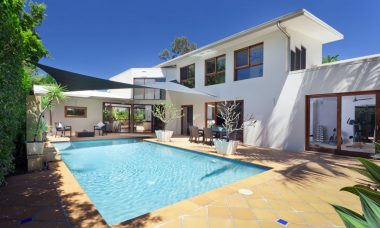 swimming-pool