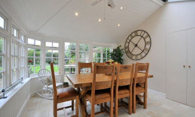 oak-dining-table