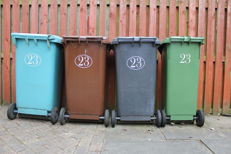 5 Reasons Why You Need Bin Hire Services