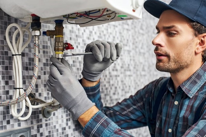 7 Significant Reasons You Shouldn’t Install a Gas Water Heater on Your Own