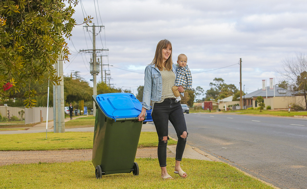 Expert Tips for Choosing the Right Bin Hire Service for Your Business or Home