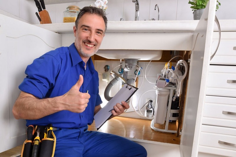 Tips to Choose the Right Plumber for your House